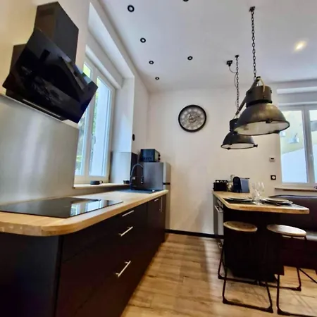 Apartmán Chic Avec Terrasse Privee Et Vue Falaise